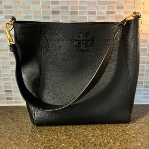 Tory Burch McGraw bucket bag
